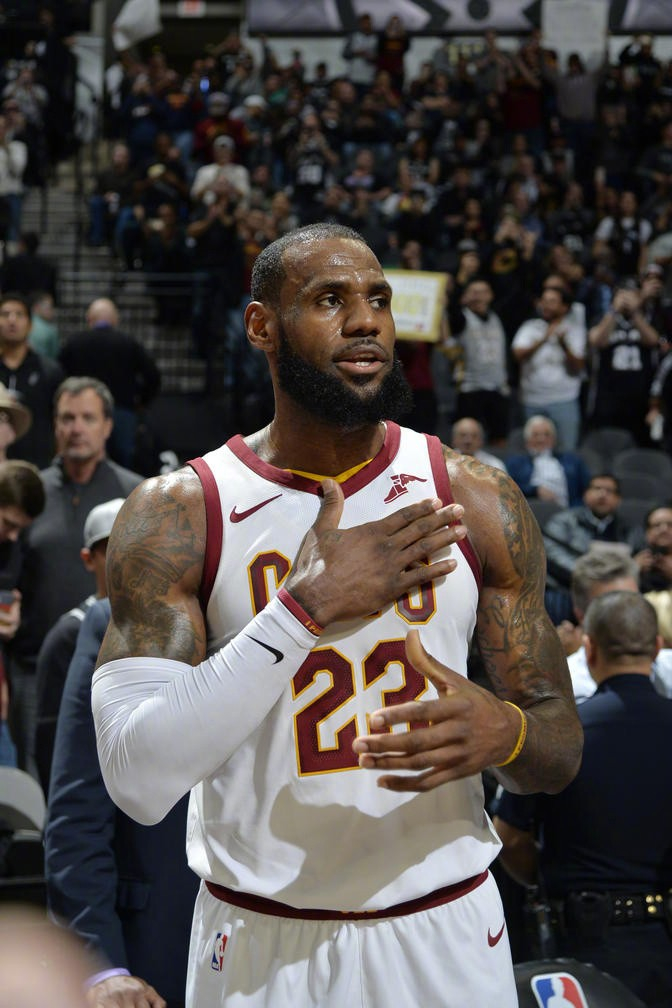 九游体育下载-包含里程碑夜！克里夫兰骑士临场应变，荷甲赛后刷纪录，悬念犹存，年轻球员得到机会的词条