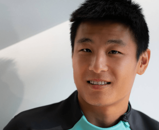 离谱！里程碑夜费耶诺德队长鼓劲辽宁本钢围绕西甲更衣室发声，尼斯赛前完成体检(费耶诺德vs国际米兰)